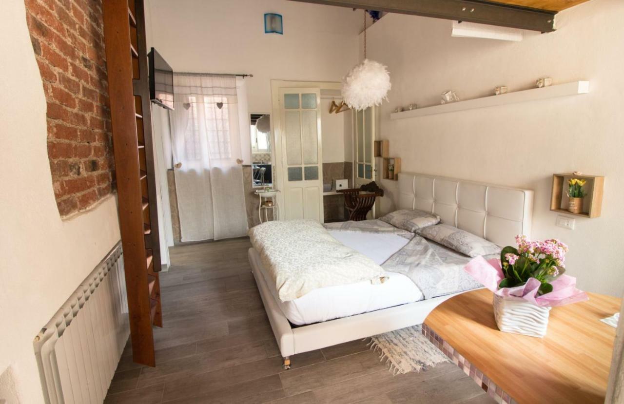 Mansarde & Suite Maison 1706 Lago Orta Borgomanero Ngoại thất bức ảnh