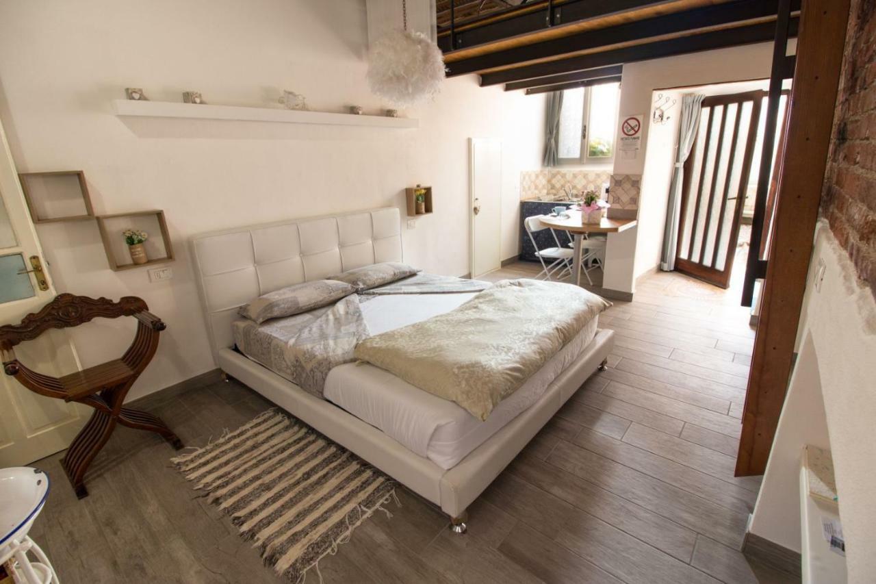 Mansarde & Suite Maison 1706 Lago Orta Borgomanero Ngoại thất bức ảnh