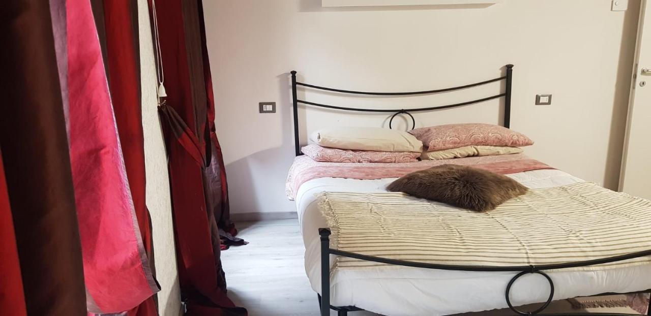 Mansarde & Suite Maison 1706 Lago Orta Borgomanero Ngoại thất bức ảnh