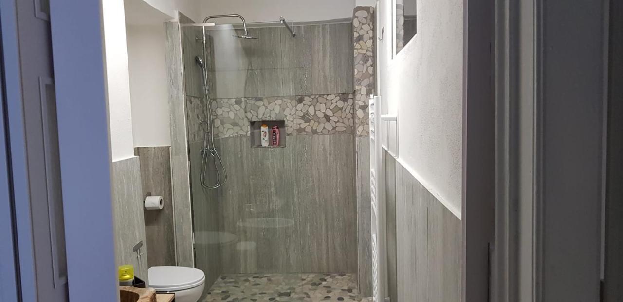 Mansarde & Suite Maison 1706 Lago Orta Borgomanero Ngoại thất bức ảnh