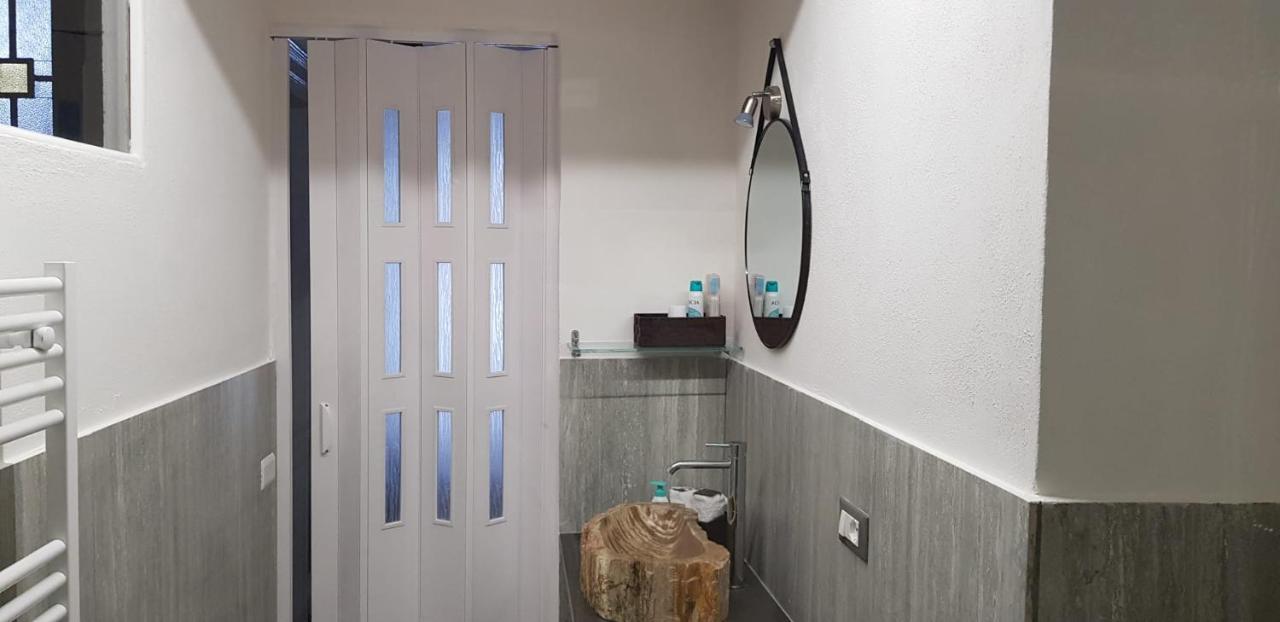 Mansarde & Suite Maison 1706 Lago Orta Borgomanero Ngoại thất bức ảnh
